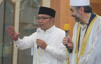 Imam Besar Washington Hadiri Salat Subuh Berjemaah