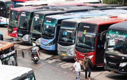 Pemprov Jawa Barat Berangkatkan Pemudik dengan 60 Bus