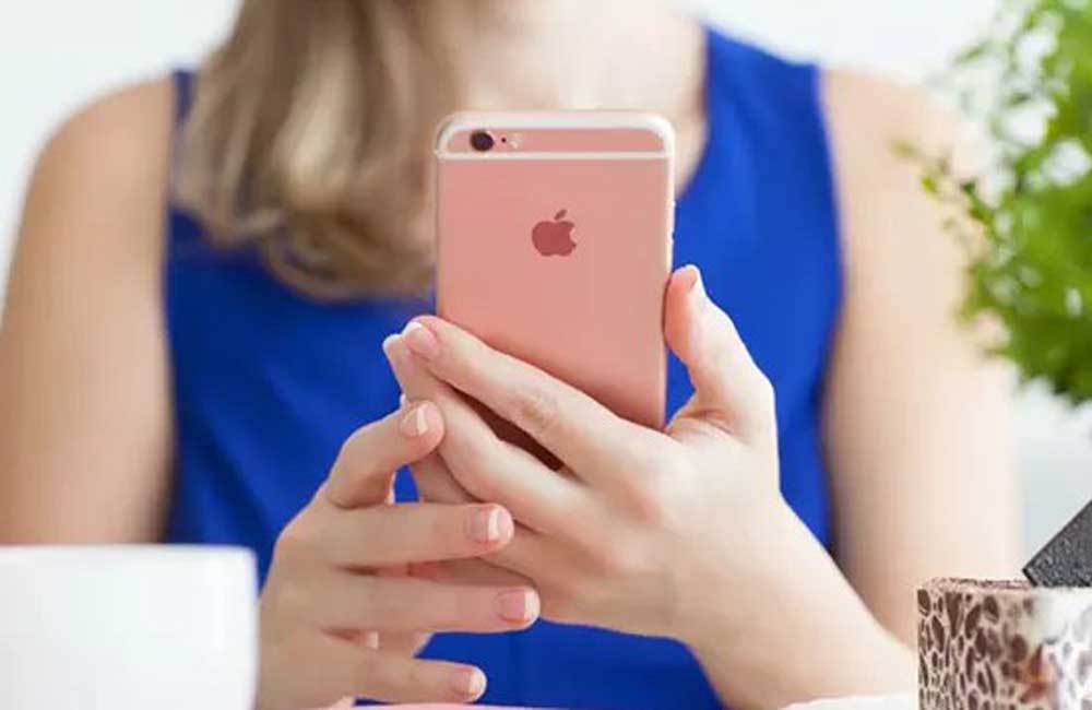 Tips Cegah Aksi Penipuan Online di Aplikasi Pesan Instan Tips Cegah Aksi Penipuan Online di Aplikasi Pesan Instan