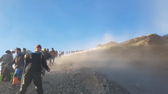 Pendaki Gunung Rinjani Menjadi Korban Tewas Gempa NTB