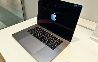 MacBook dan iPad Bakal Diproduksi di Indonesia