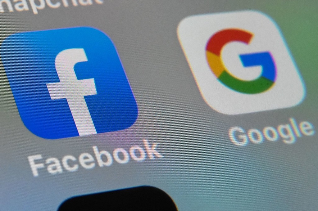 Foto di Facebook Bisa Dipindahkan Langsung ke Google Photos