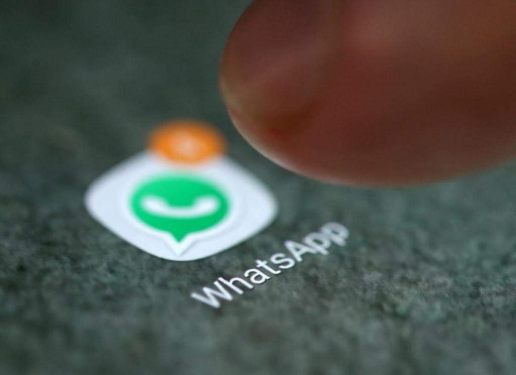 Perbandingan Data Pengguna yang Dikumpulkan Whatsapp