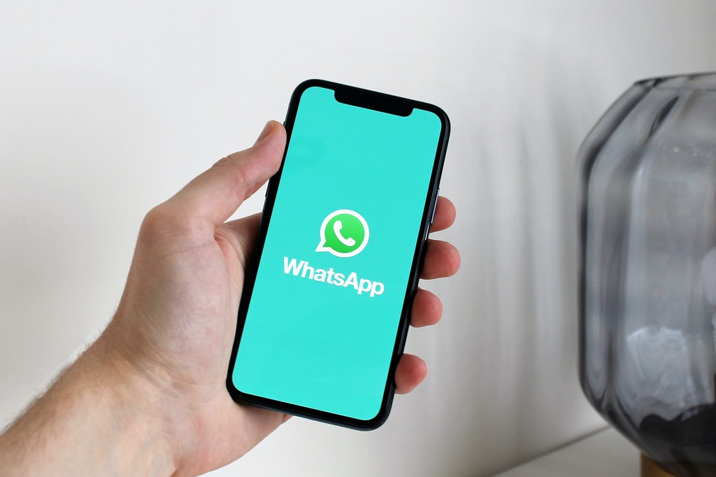 Kamera WhatsApp Suka Zoom Sendiri? Begini Cara Perbaikinya Kamera WhatsApp Suka Zoom Sendiri? Begini Cara Perbaikinya