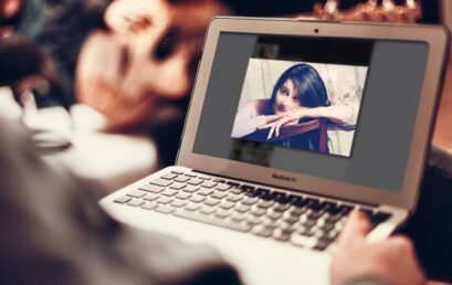 Kominfo Minta Masyarakat Cerdas Gunakan Internet